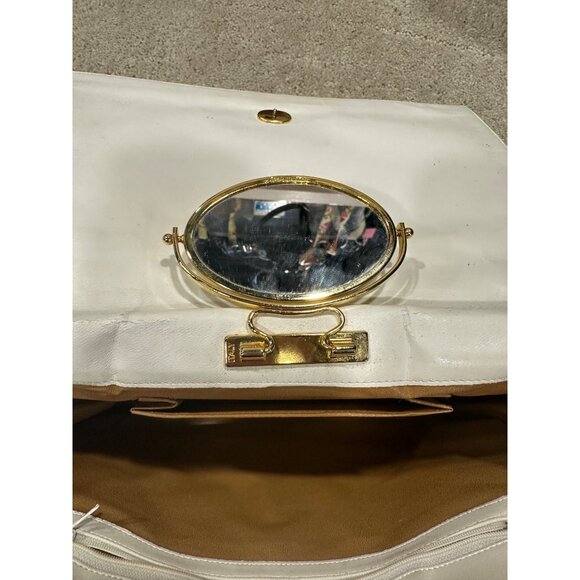 Vintage White Leather Clutch With Built-In Mirror and Wrist Strap - Picture 5 of 8
